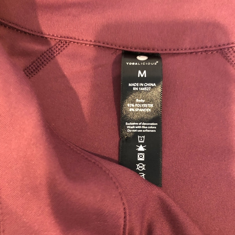 Yogalicious Long Sleeve 1/4 side neck Zipper Shirt - Picture 4 of 10